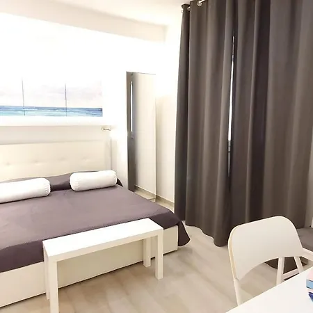 Urban Homy - Centro Apartment *